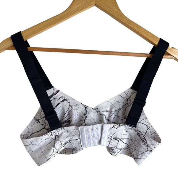 Knix Black and White Marble Print Adjustable Strap Unpadded Sports Bra - Picture 2 of 4